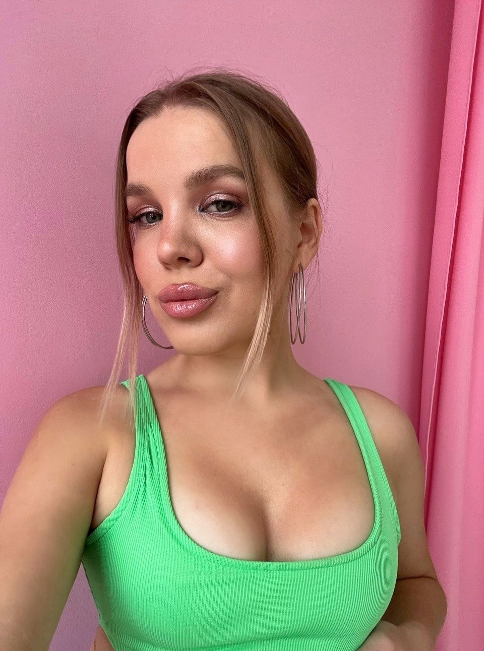 Escort Profile in Mahipalpur